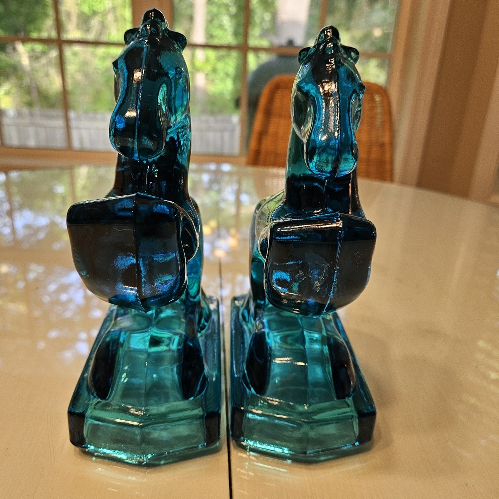 Vintage L E Smith Blue glass horse bookends Mid Century. - Picture 4 of 8